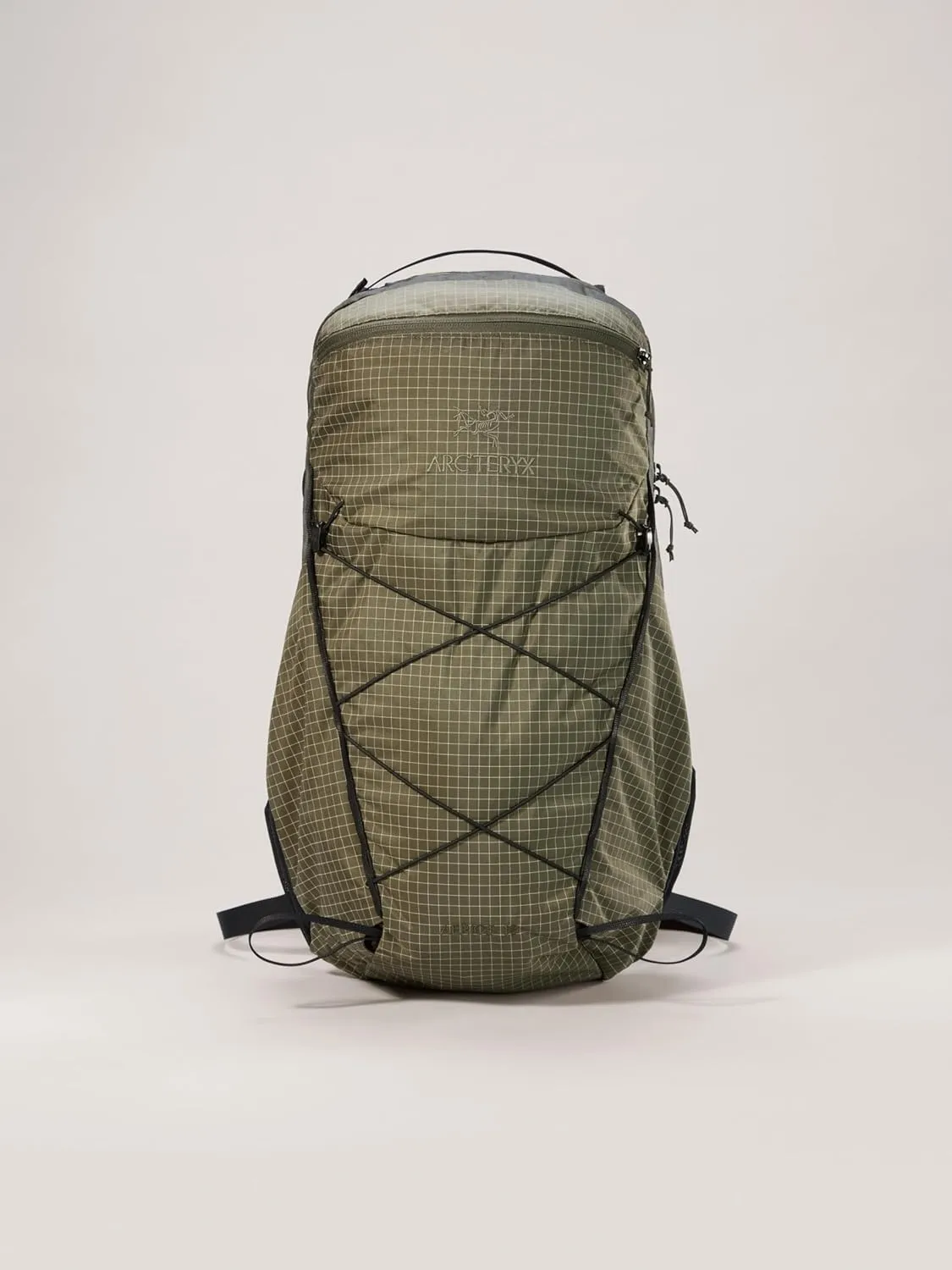 Arc'teryx Aerios 18 Backpack | Ultralight 18L Daypack with a Customizable Fit - Redesign | Tatsu, Regular