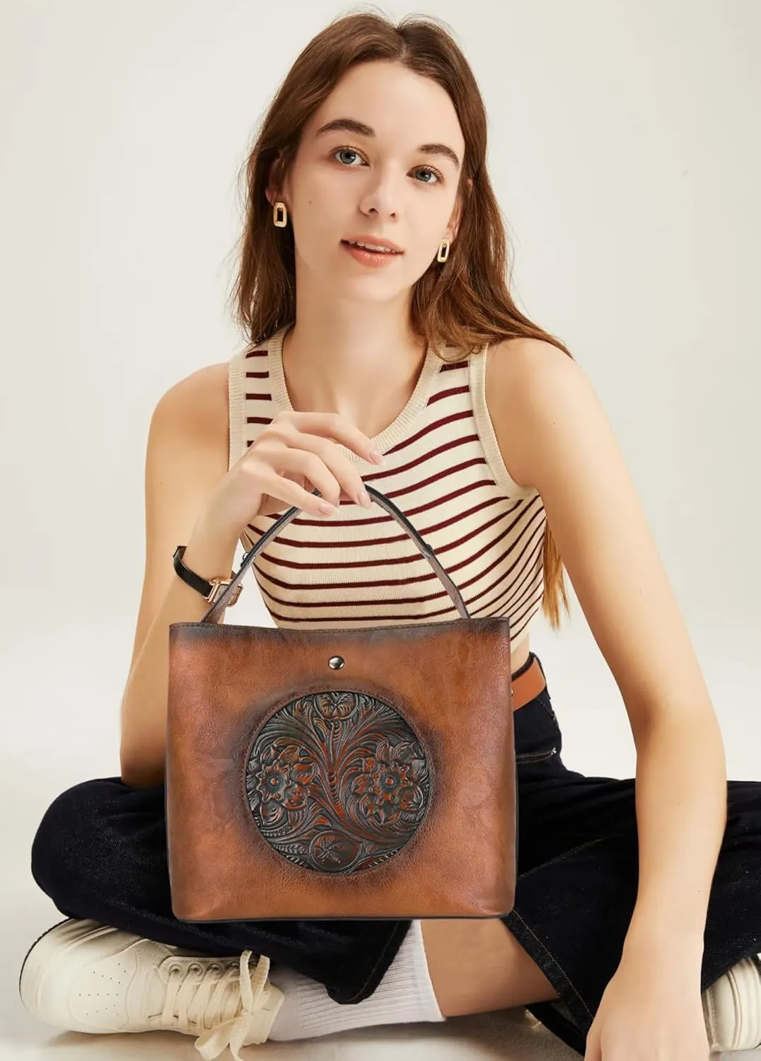 Crossbody Purses for Women Medium Shoulder Bag Vegan Leather Ladies Handbags