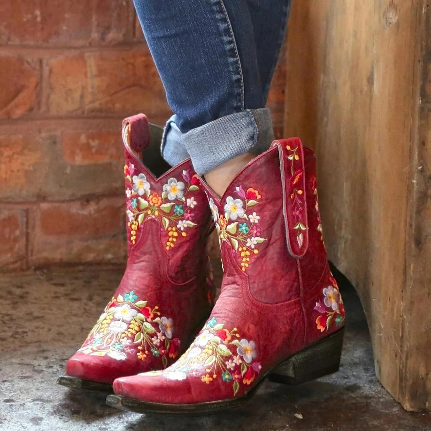 Hbeylia Cowboy Boots For Women Vintage Embroidery Pointed Toe Chunky Mid-Heels Western Cowgirls Boots Retro Slip On Wide Mid Calf Boots Riding Knight Ankle Booties