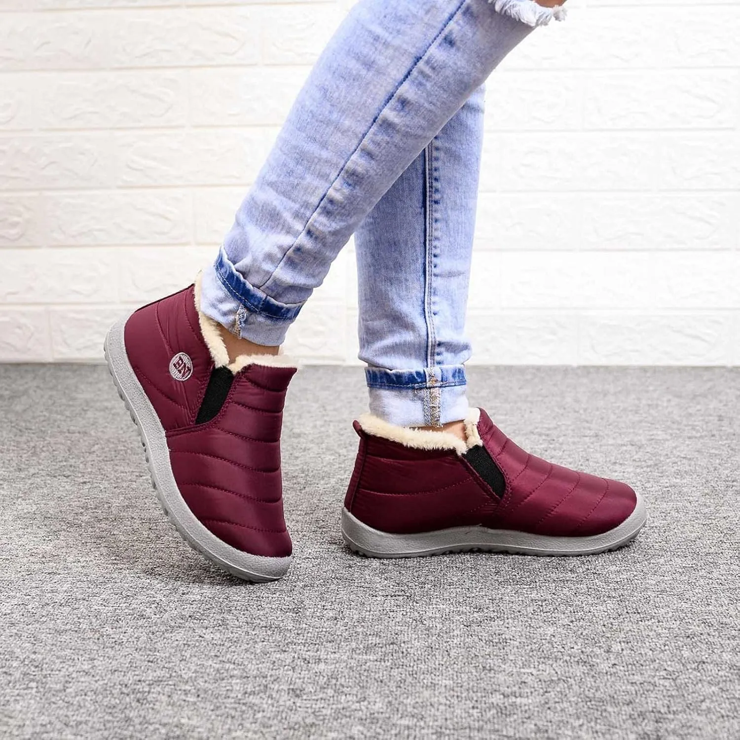 Hbeylia Winter Snow Boots With Fleece Lining For Women Lightweight Waterproof Faux Plush Fur Lined Non Slip Ankle Booties Soft Cozy Warm Ski Skiing Hiking Camping Short Boots For Ladies Cold Weather
