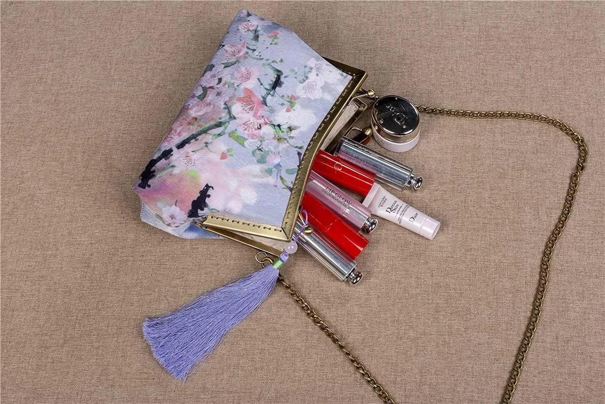Women Chinese Classical Embroidery Purse Vintage Embroidery Clutch Handag with Tassel and Pendant
